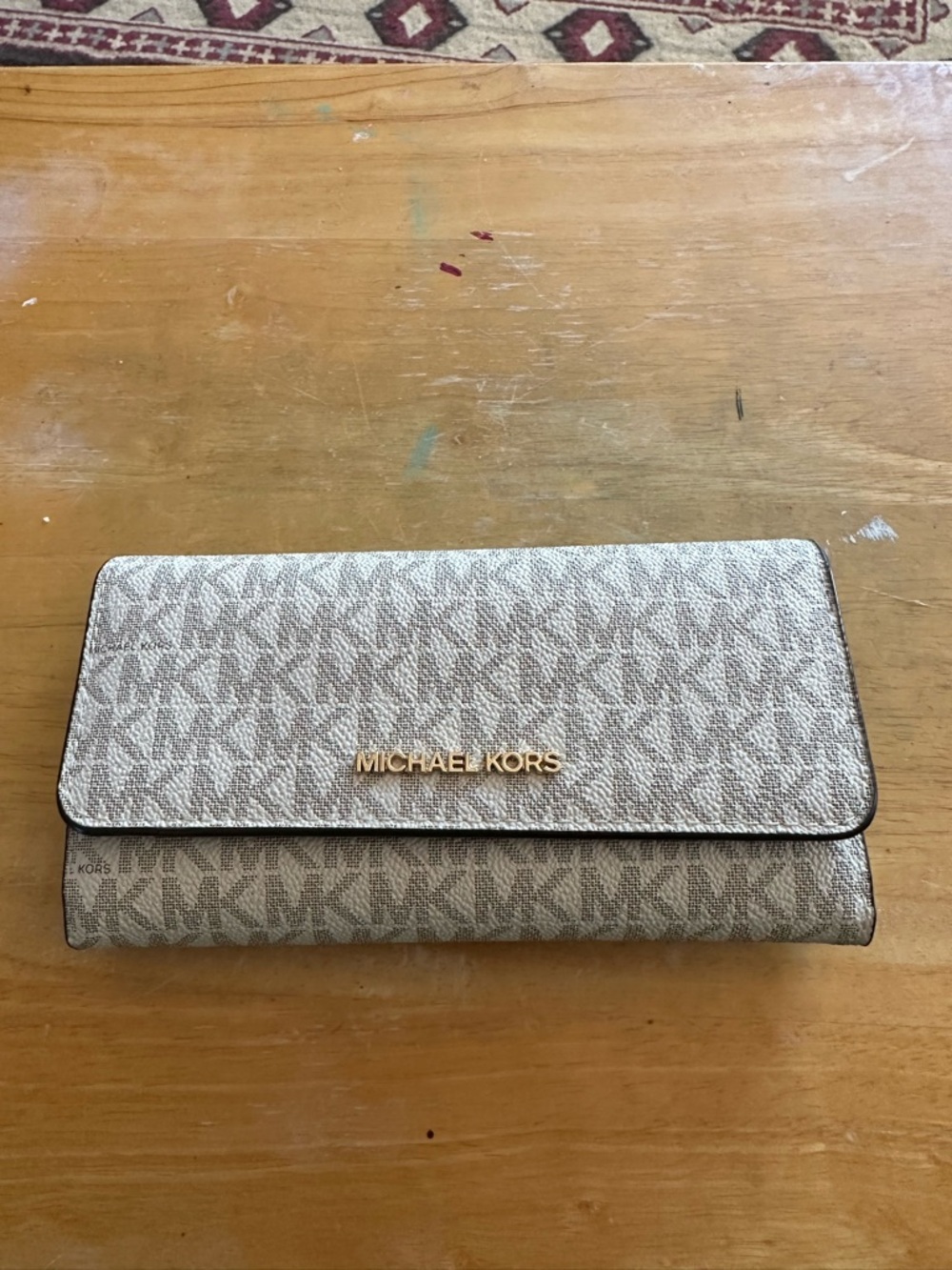 Michael Kors Beige Logo Continental Wallet - Beige/Gold